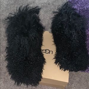 FLUFF MOMMA MONGOLIAN UGGS